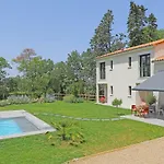 Bed & Breakfast L Esprit Du Clain D Hotes Au Calme Proches Du Futuroscope Golf Et De St Cyr