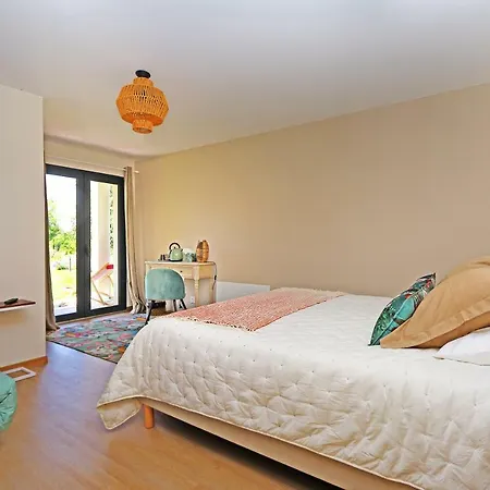 L Esprit Du Clain D Hotes De Standing Proches Du Futuroscope Golf Et De St Cyr Naintre