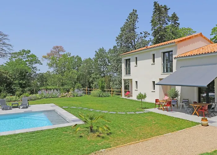 Bed and breakfast L Esprit Du Clain D Hotes De Standing Proches Du Futuroscope Golf Et De St Cyr